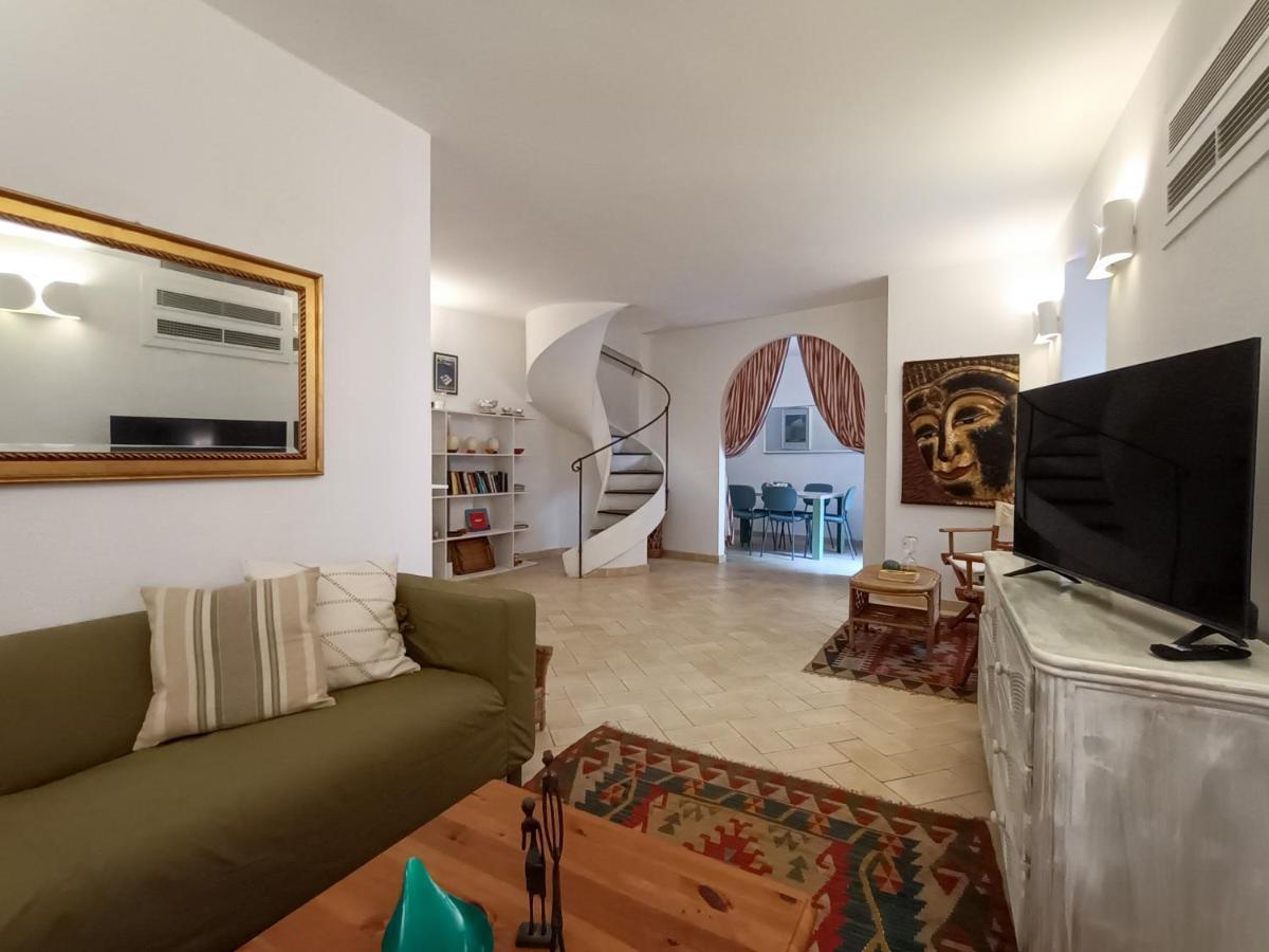 Altido Villa Milva With Car Park Beside The Beach Paraggi Exterior photo